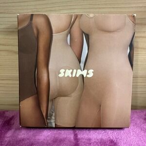 SKIMS Sculpting Bodysuit Brief with Snaps Clay Beige Size S BSB 6348